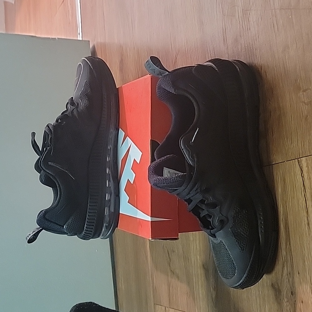 Just like new air max nike